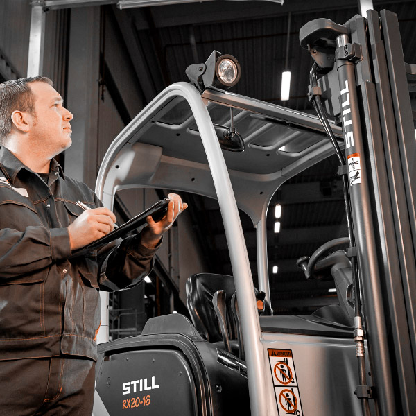 A guide to buying the right used forklift truck!