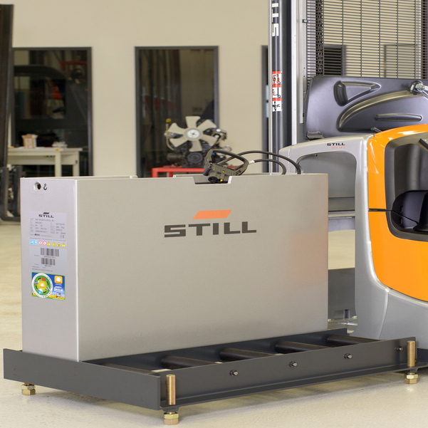 How to Maximise the Life of your Electric Forklift Truck Battery